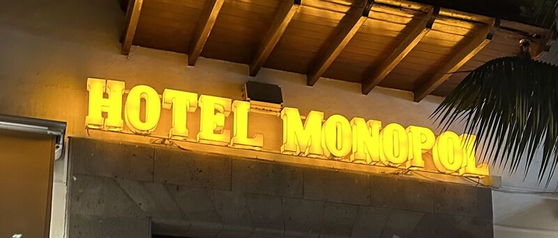 Hotel Monopol