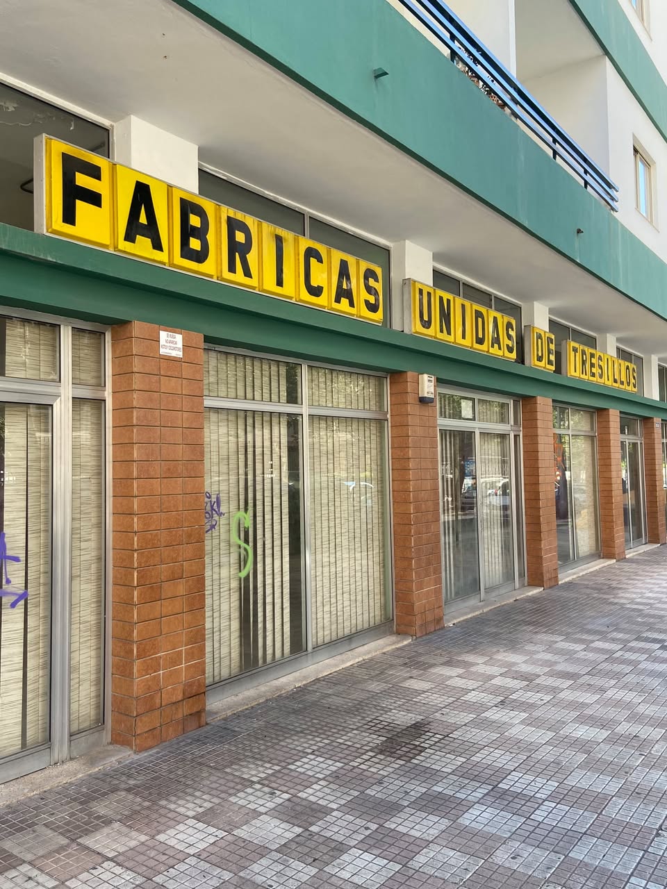 Fábricas Unidas de Tresillos