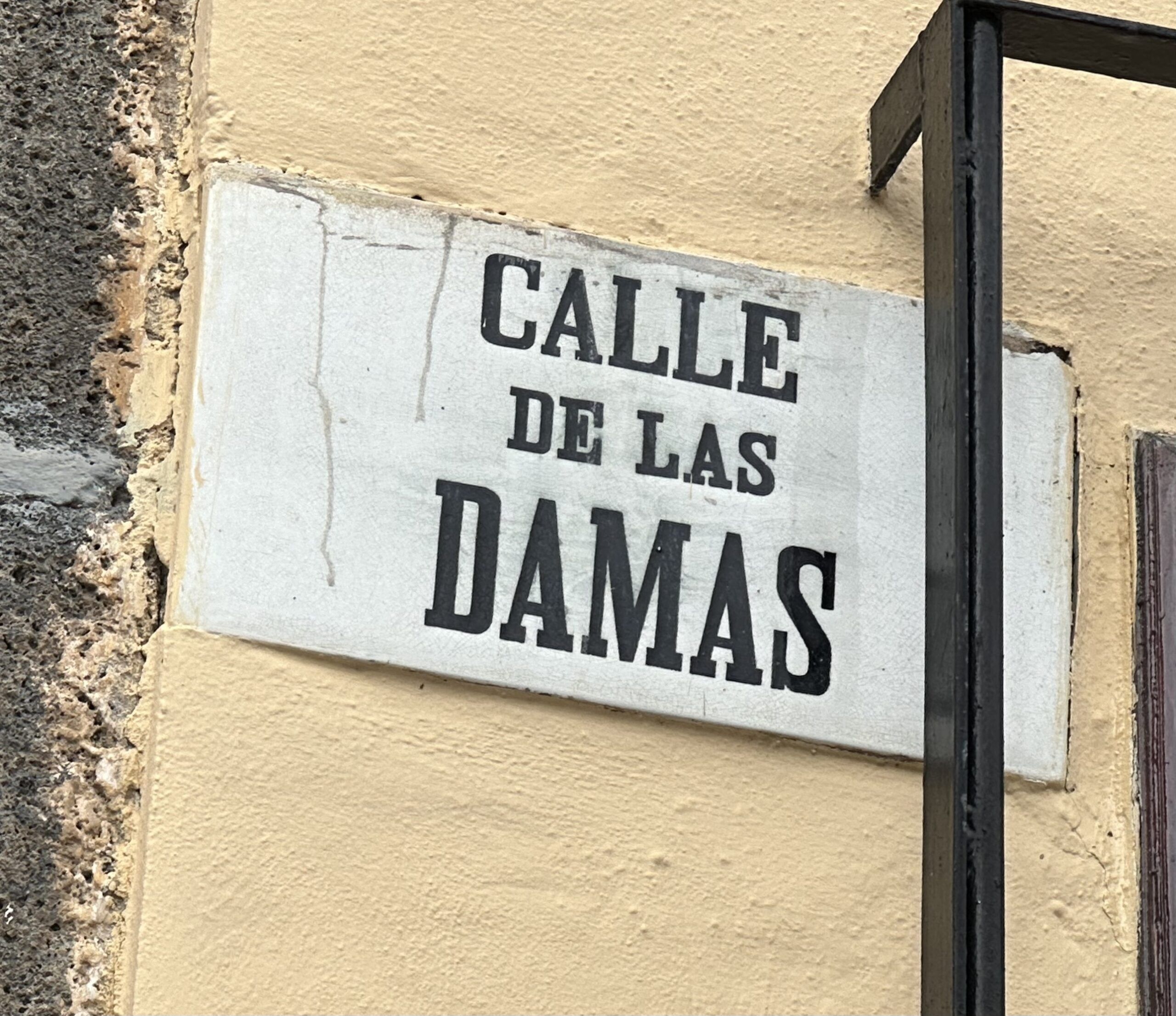 Calle de Las Damas