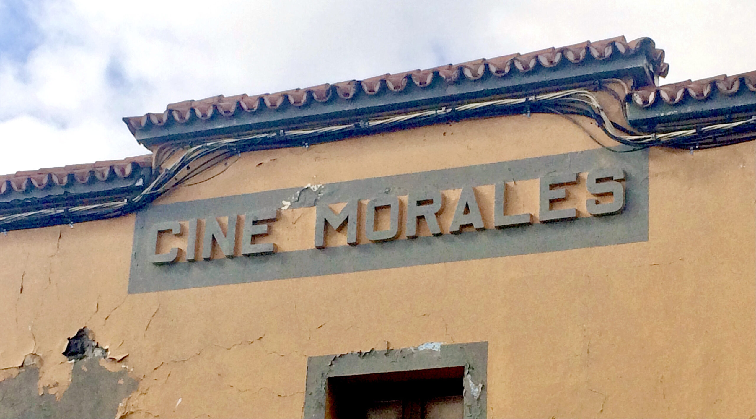 Cine Morales